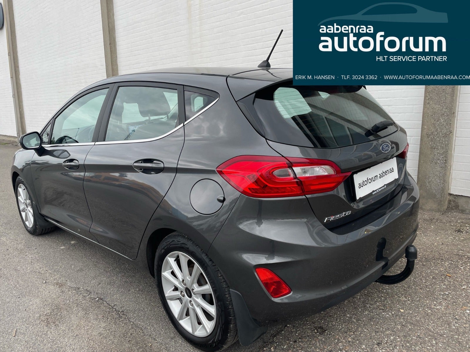 Grå Ford Fiesta fra 2017