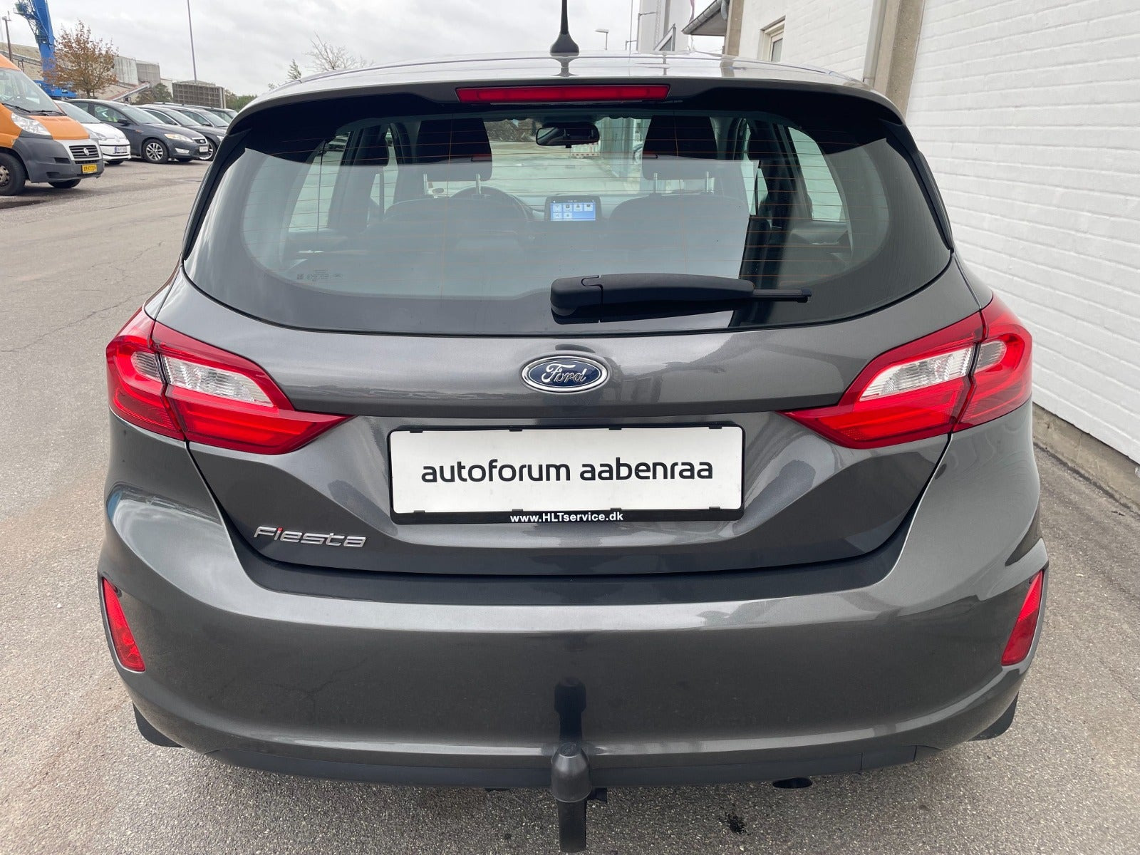 Grå Ford Fiesta fra 2017