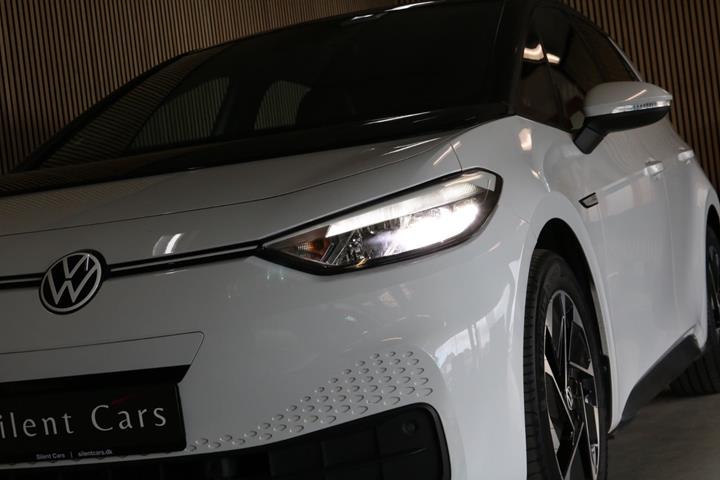 Hvid VW ID.3 fra 2021