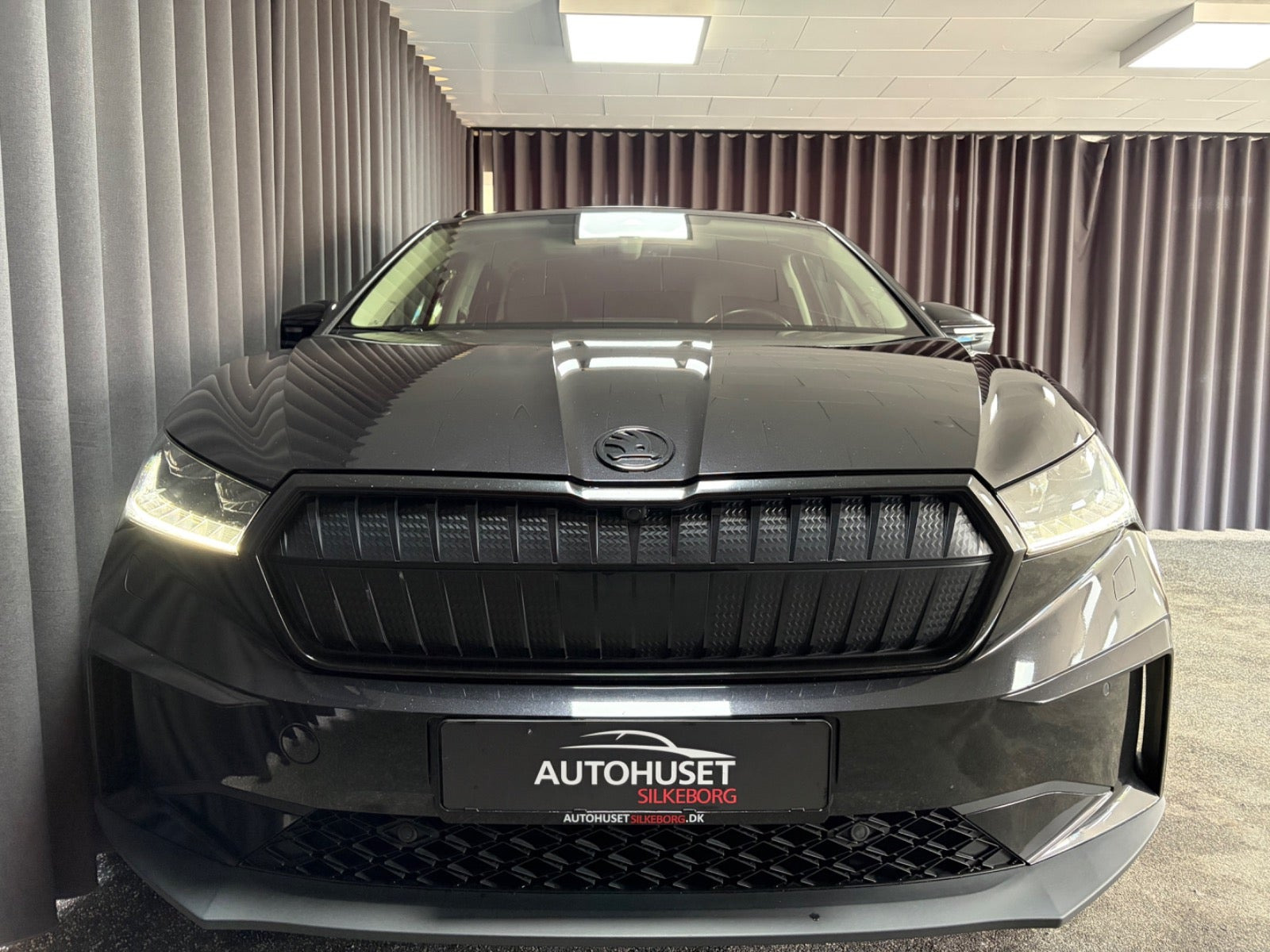 Sort Skoda Enyaq fra 2021