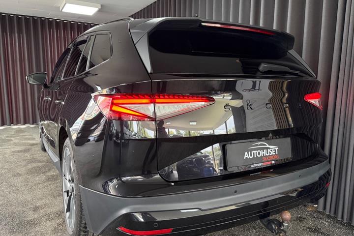 Sort Skoda Enyaq fra 2021