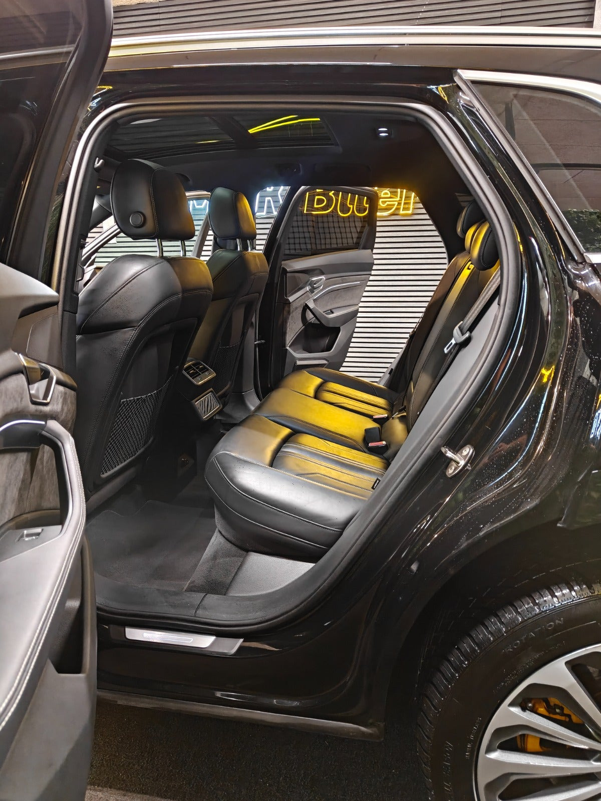 undefined Audi e-tron fra 2020