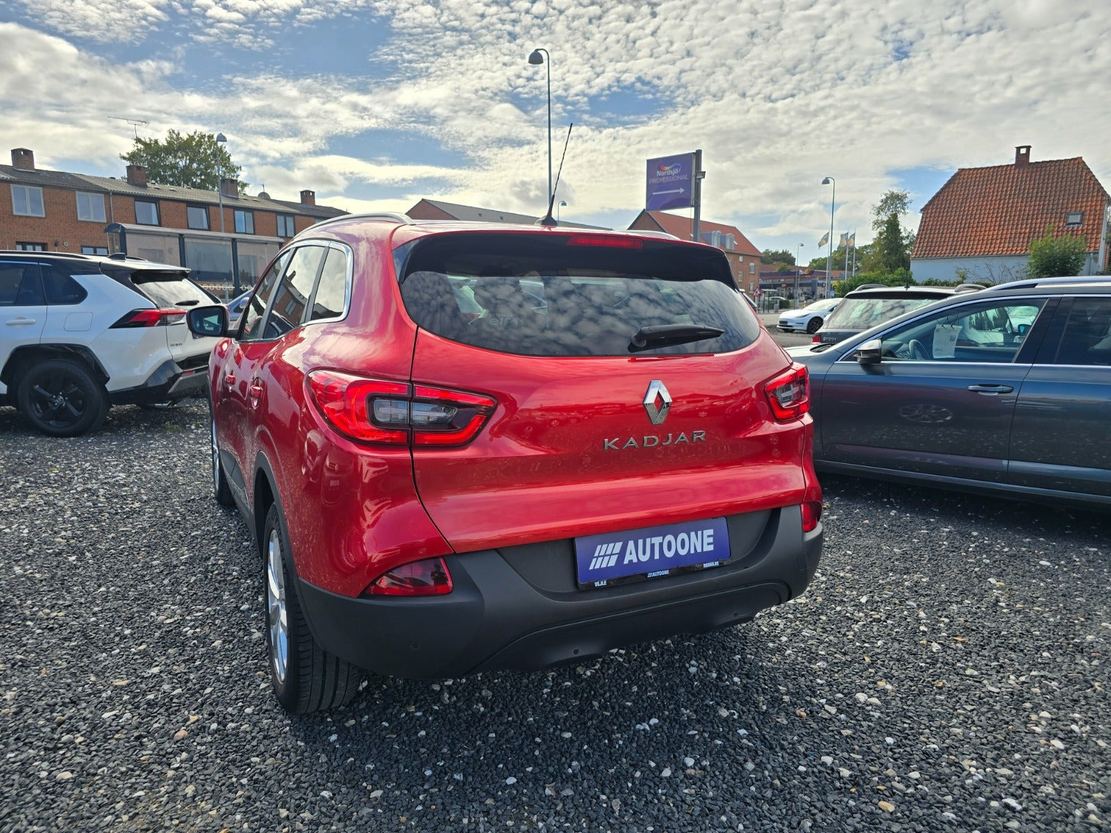 Rød Renault Kadjar fra 2018