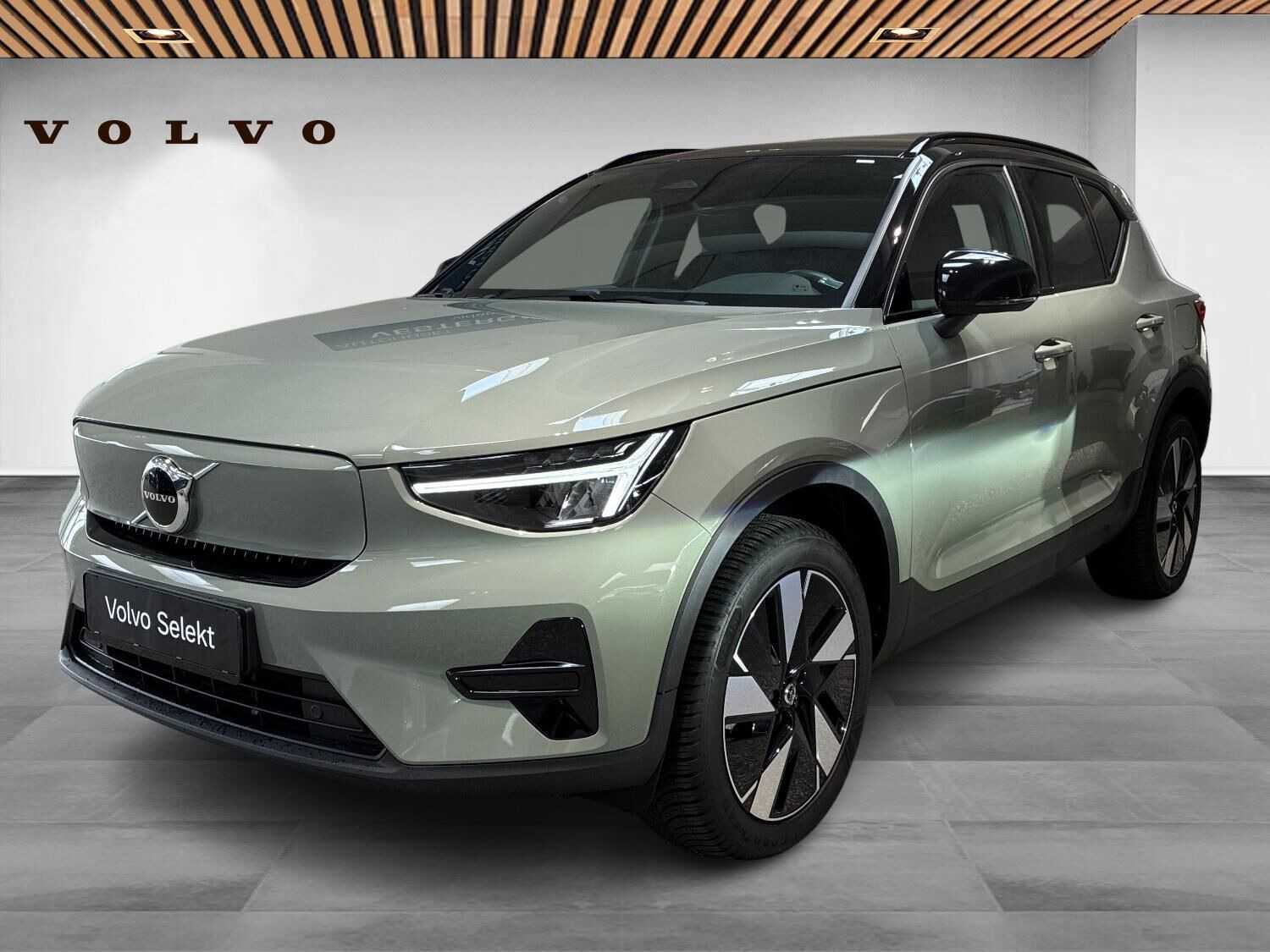 Volvo XC40 ReCharge Extended Range Plus