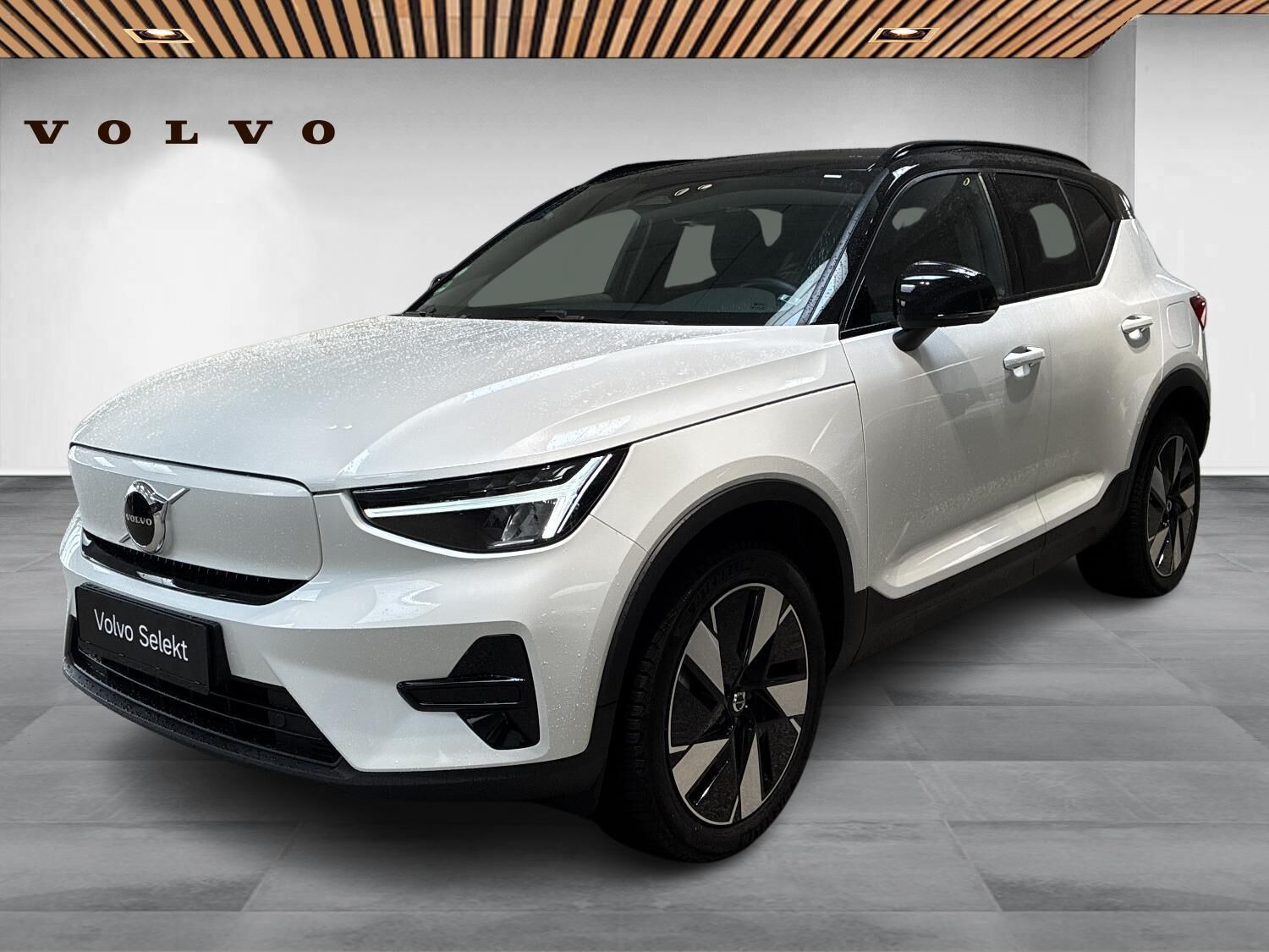 Volvo XC40 ReCharge Extended Range Plus