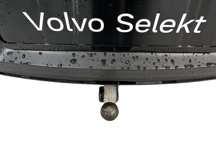 Hvid Volvo XC40 fra 2024