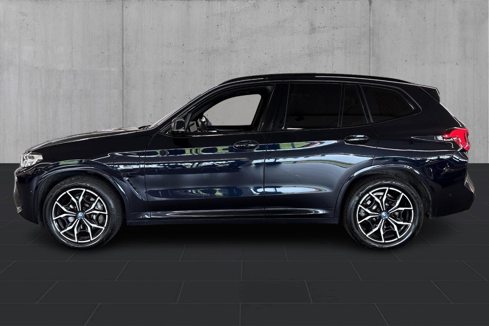 Sort BMW X3 fra 2022