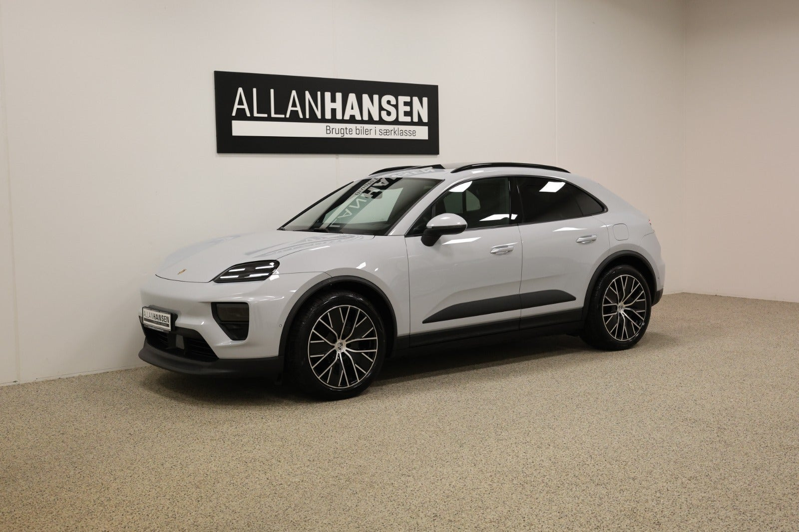 Porsche Macan 4
