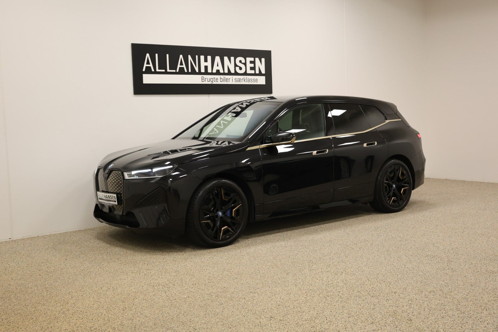 BMW iX xDrive50 Supercharged Sport
