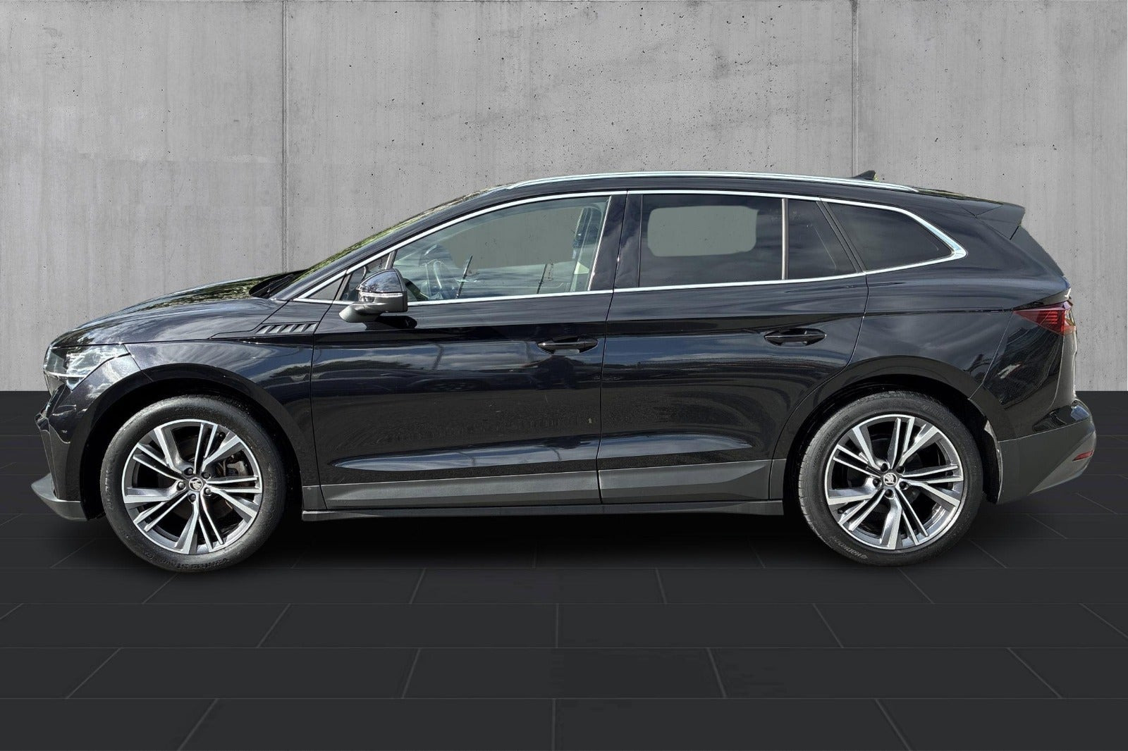 Sort Skoda Enyaq fra 2022