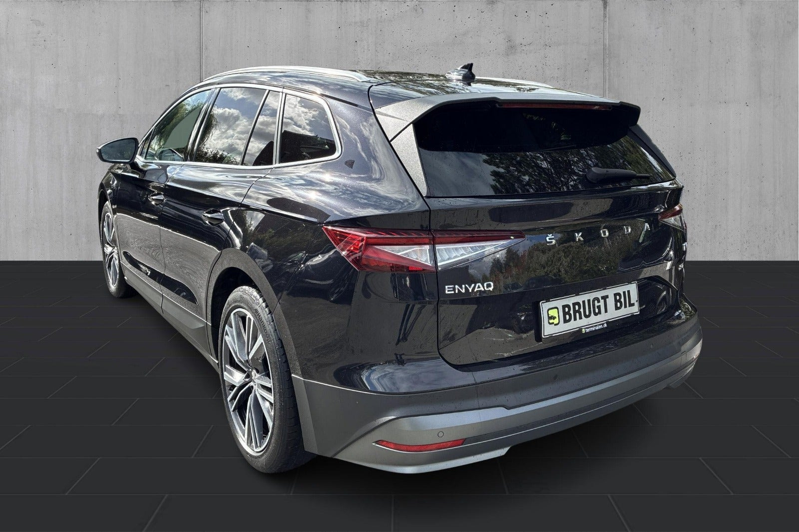 Sort Skoda Enyaq fra 2022