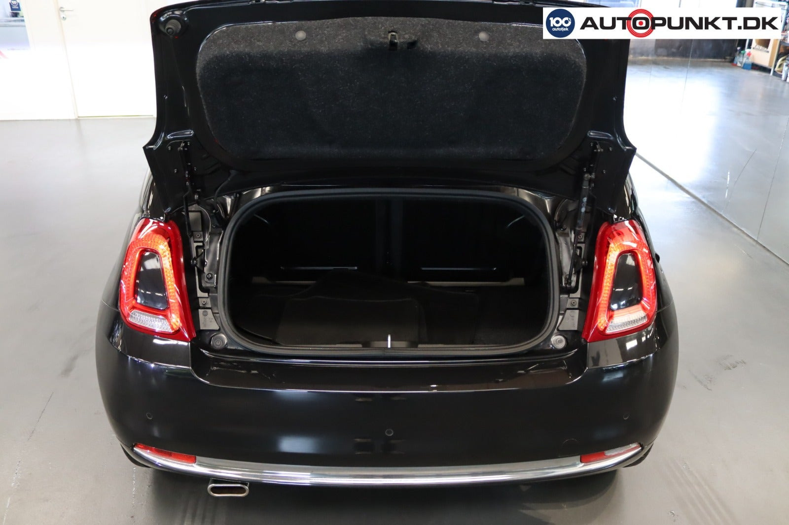 Sort Fiat 500C fra 2021