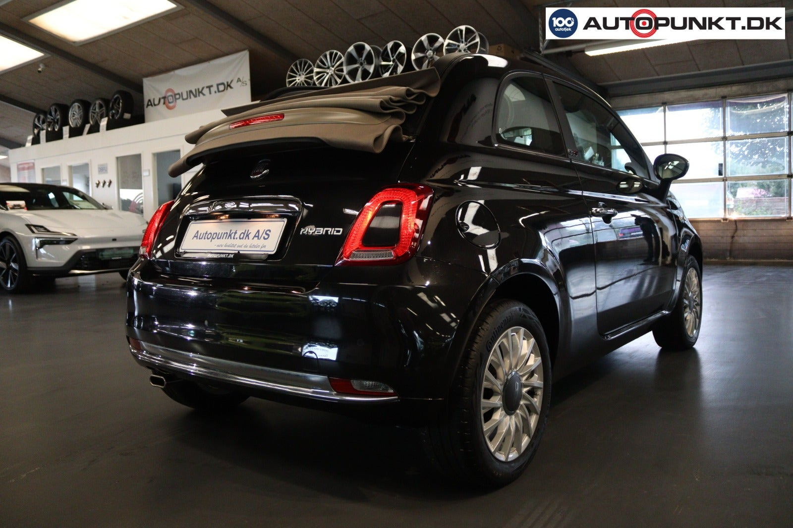 Sort Fiat 500C fra 2021