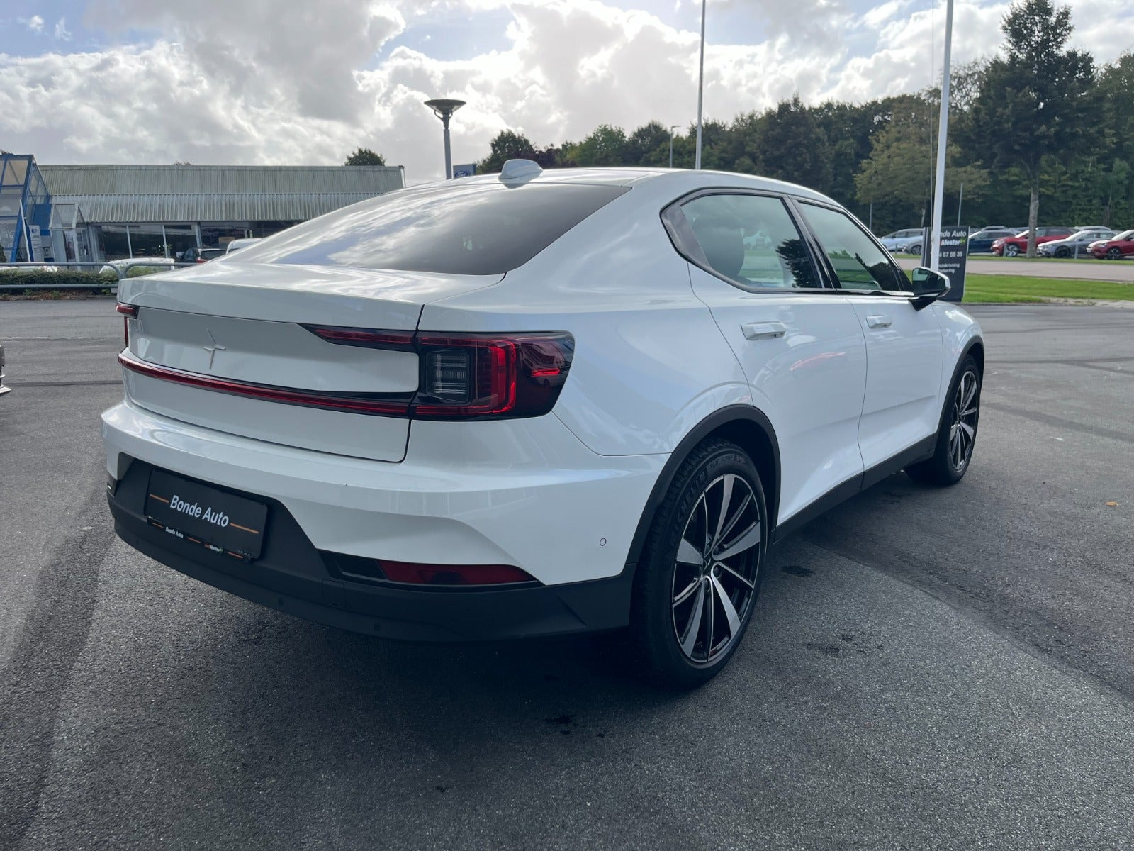 undefined Polestar 2 fra 2023
