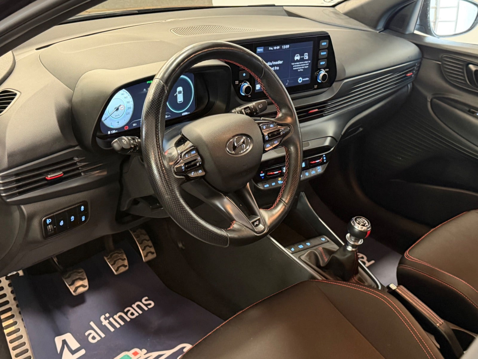 Sort Hyundai i20 fra 2022