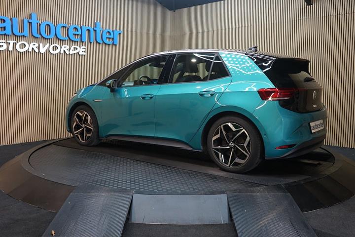 Turquoise VW ID.3 fra 2023