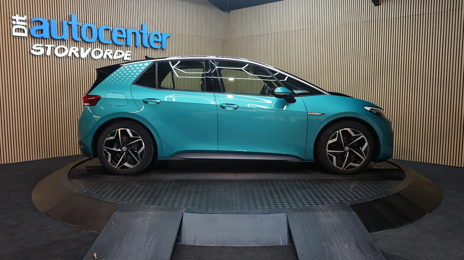 Turquoise VW ID.3 fra 2023