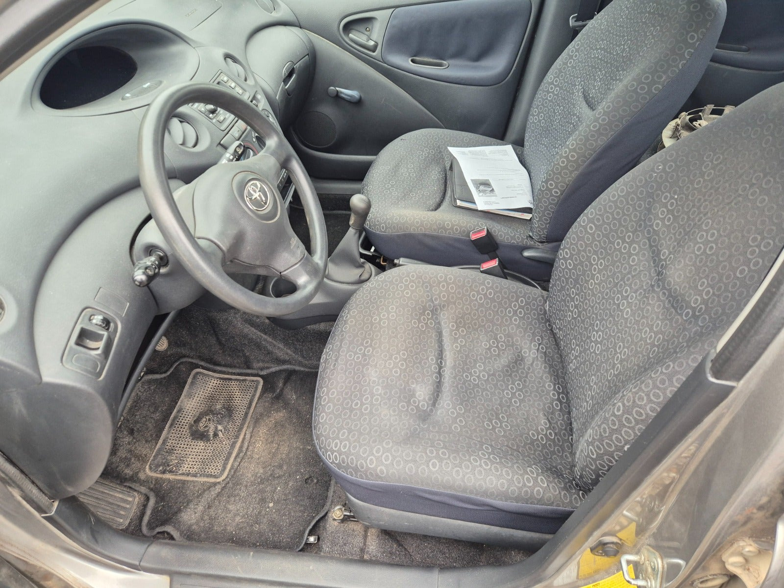 undefined Toyota Yaris fra 2003