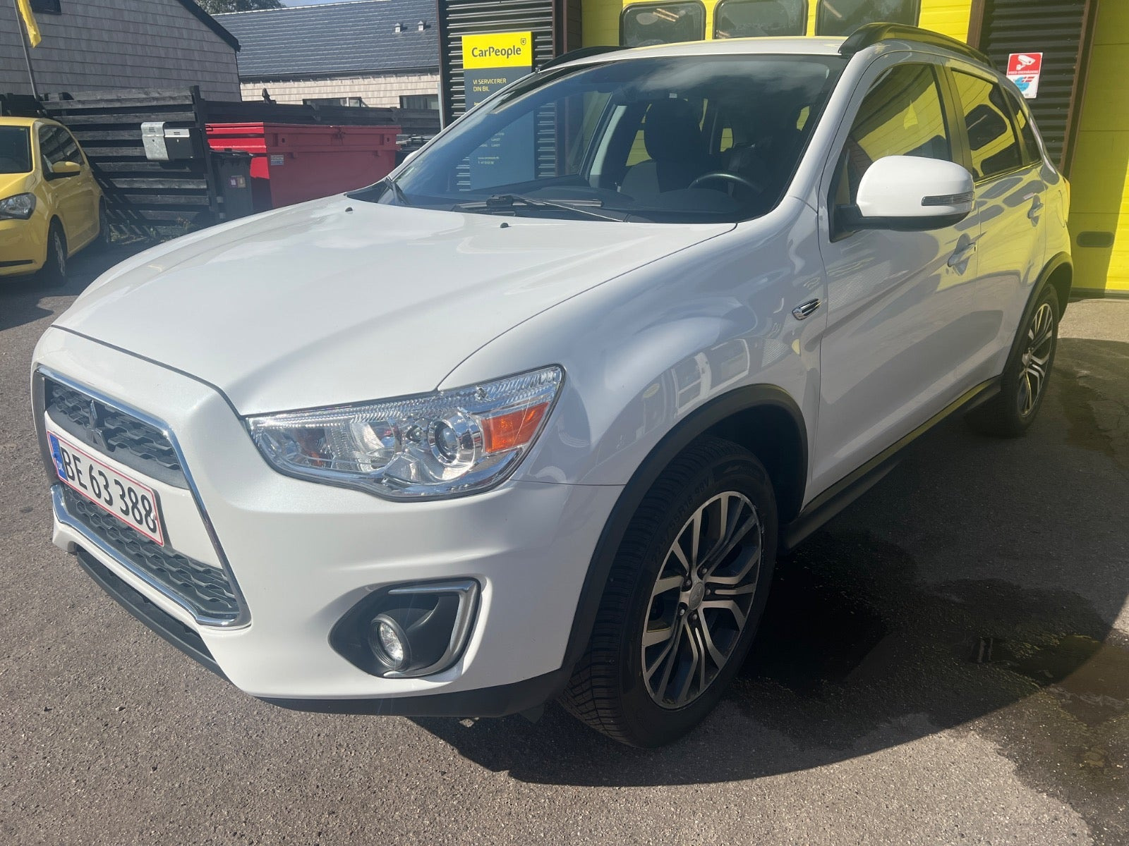 Hvid Mitsubishi ASX fra 2015