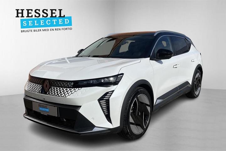 Hvid Renault Scenic E-Tech fra 2024 set udefra