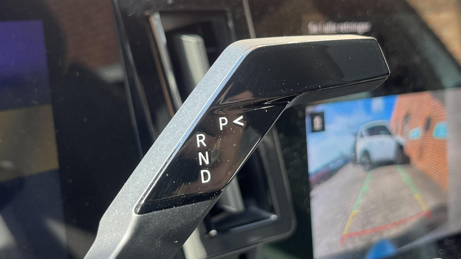 Hvid Renault Scenic E-Tech fra 2024