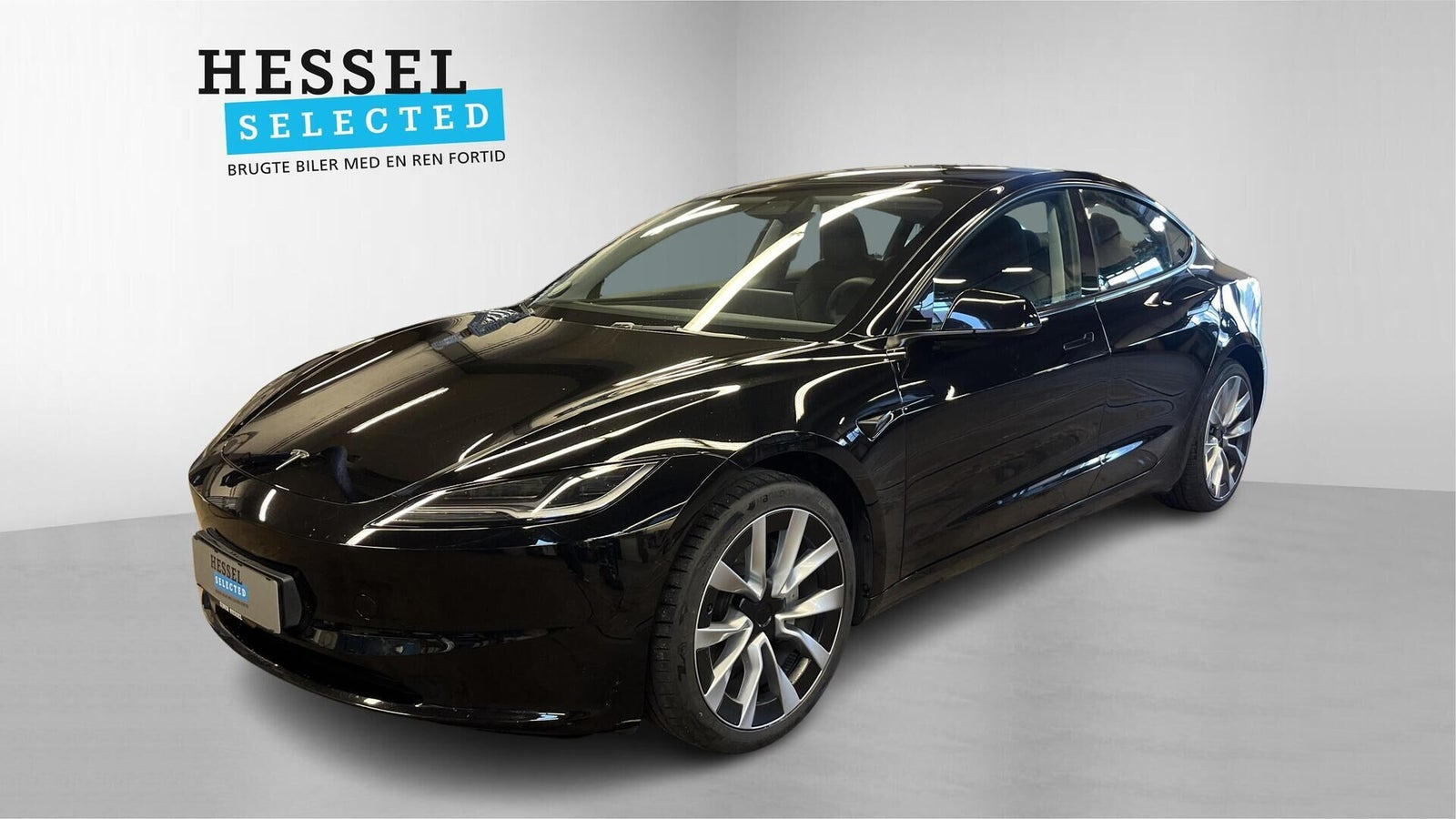 Tesla Model 3 RWD