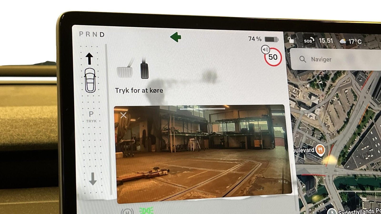 Sort Tesla Model 3 fra 2024