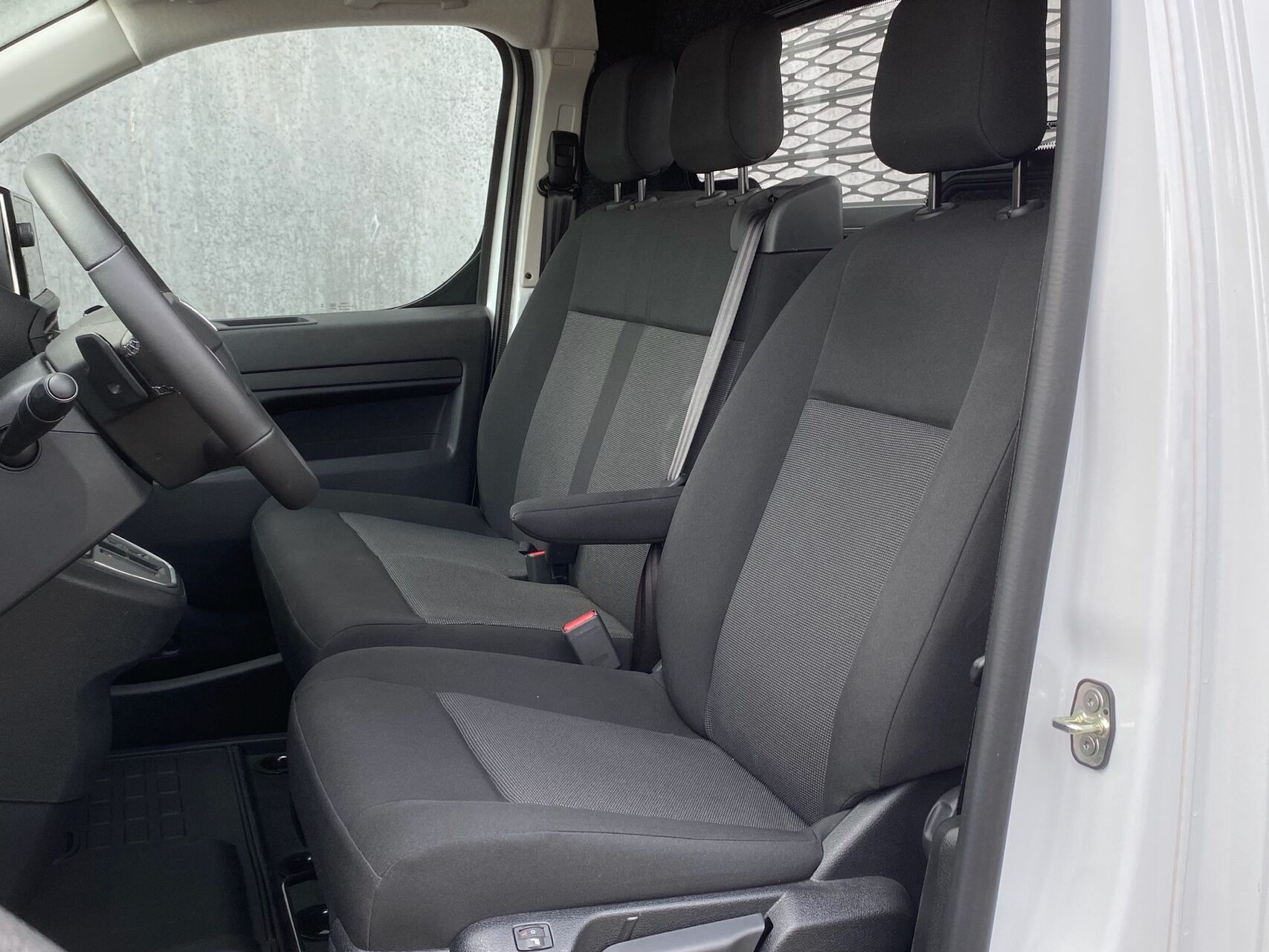 Hvid Fiat E-Scudo fra 2026