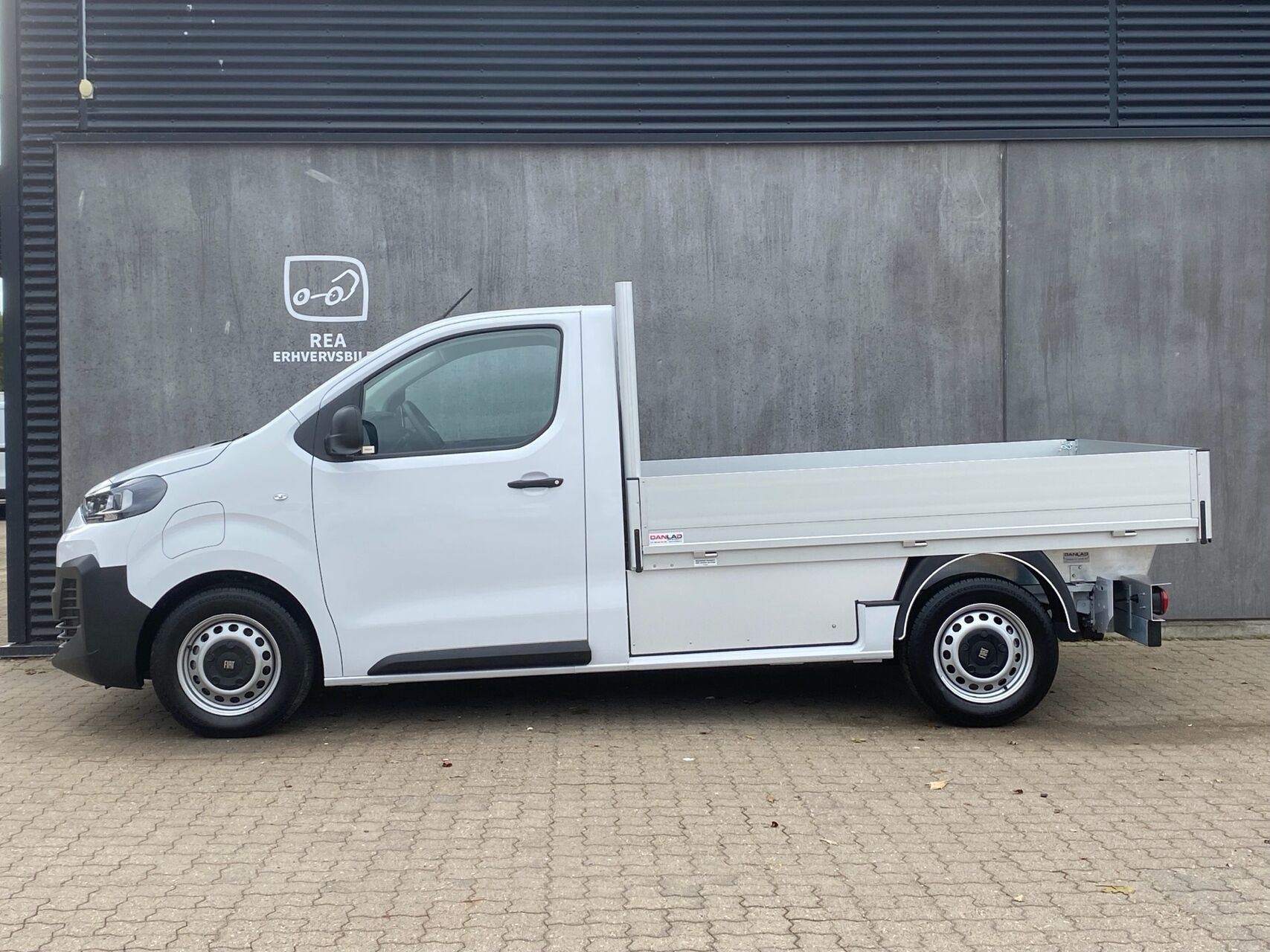Hvid Fiat E-Scudo fra 2026