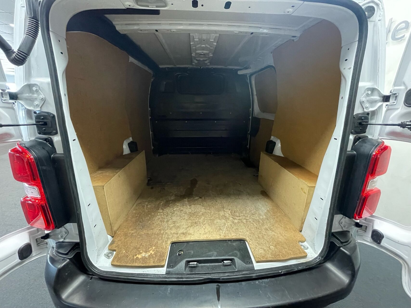 Hvid Fiat Scudo fra 2022