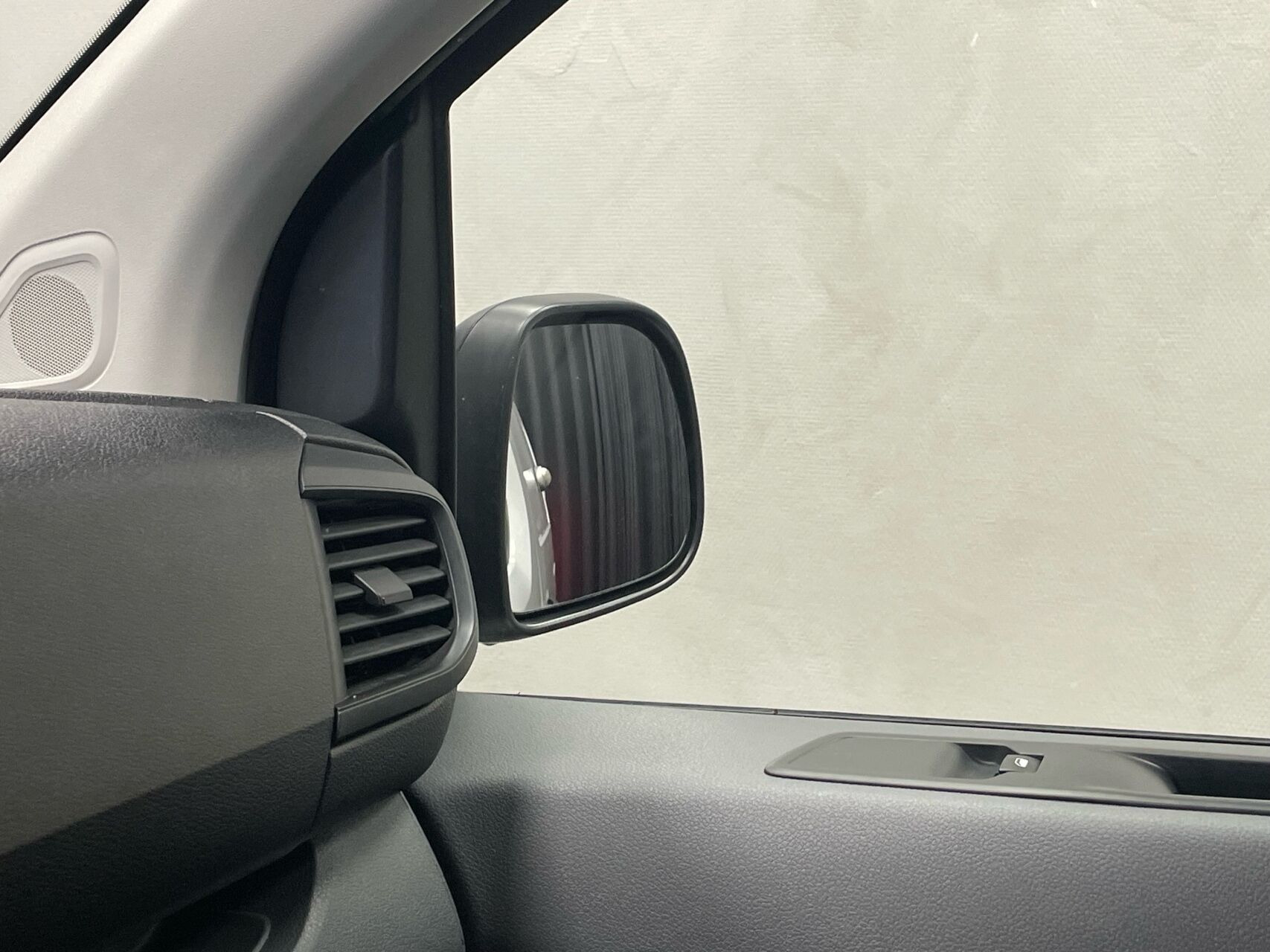 Hvid Fiat Scudo fra 2022