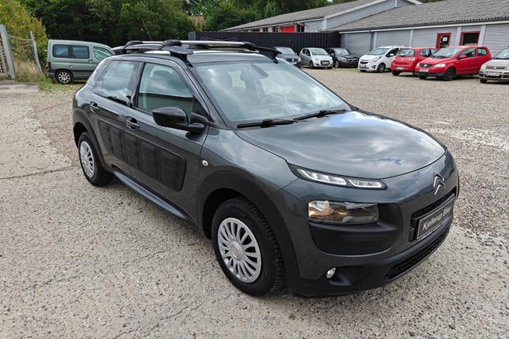 Gul Citroën C4 Cactus fra 2016