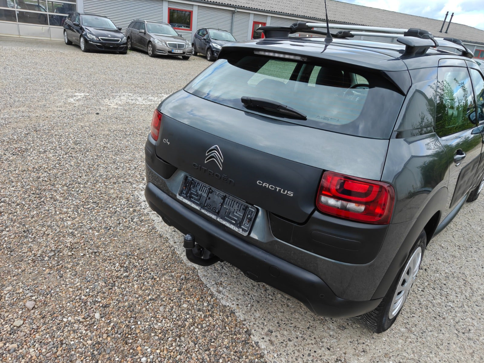 Gul Citroën C4 Cactus fra 2016