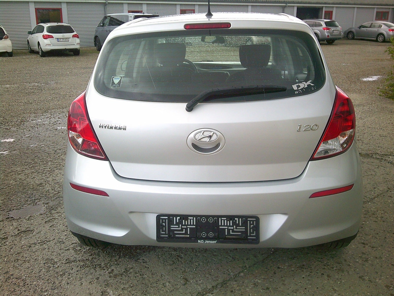Gul Hyundai i20 fra 2014