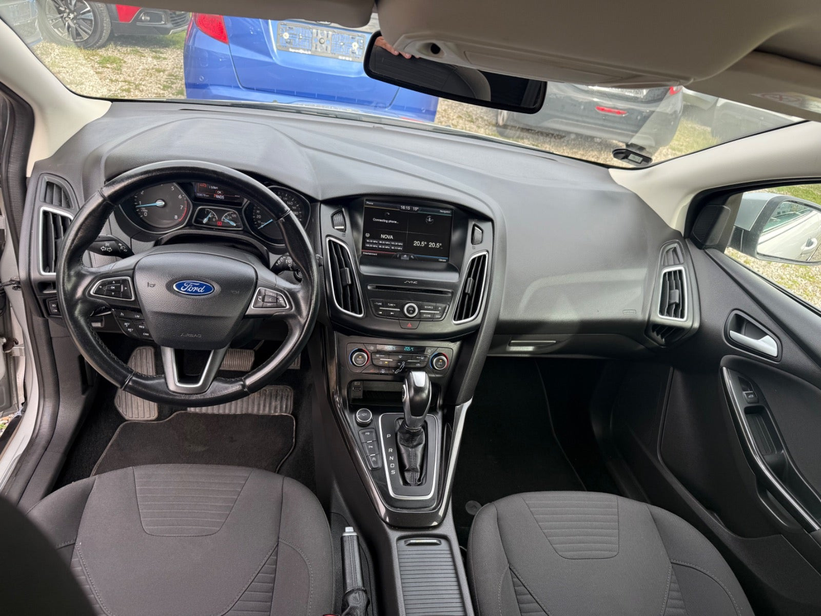 Sølv Ford Focus fra 2015