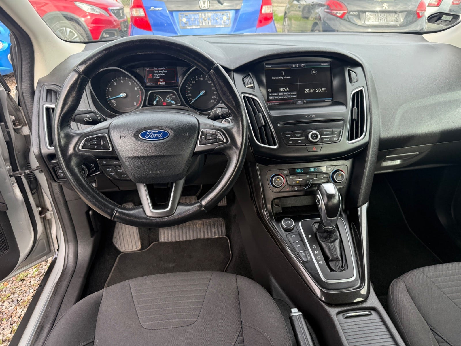 Sølv Ford Focus fra 2015