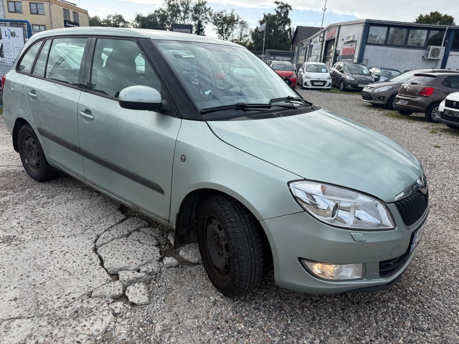 Sølv Skoda Fabia fra 2010