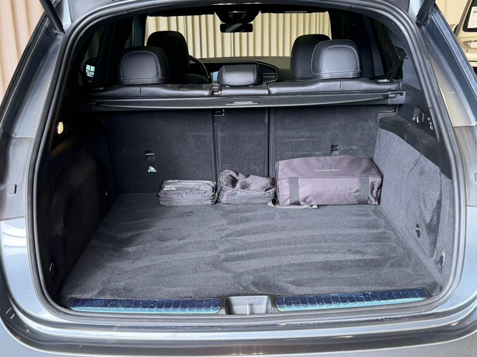 Grå Mercedes GLE350 de fra 2022