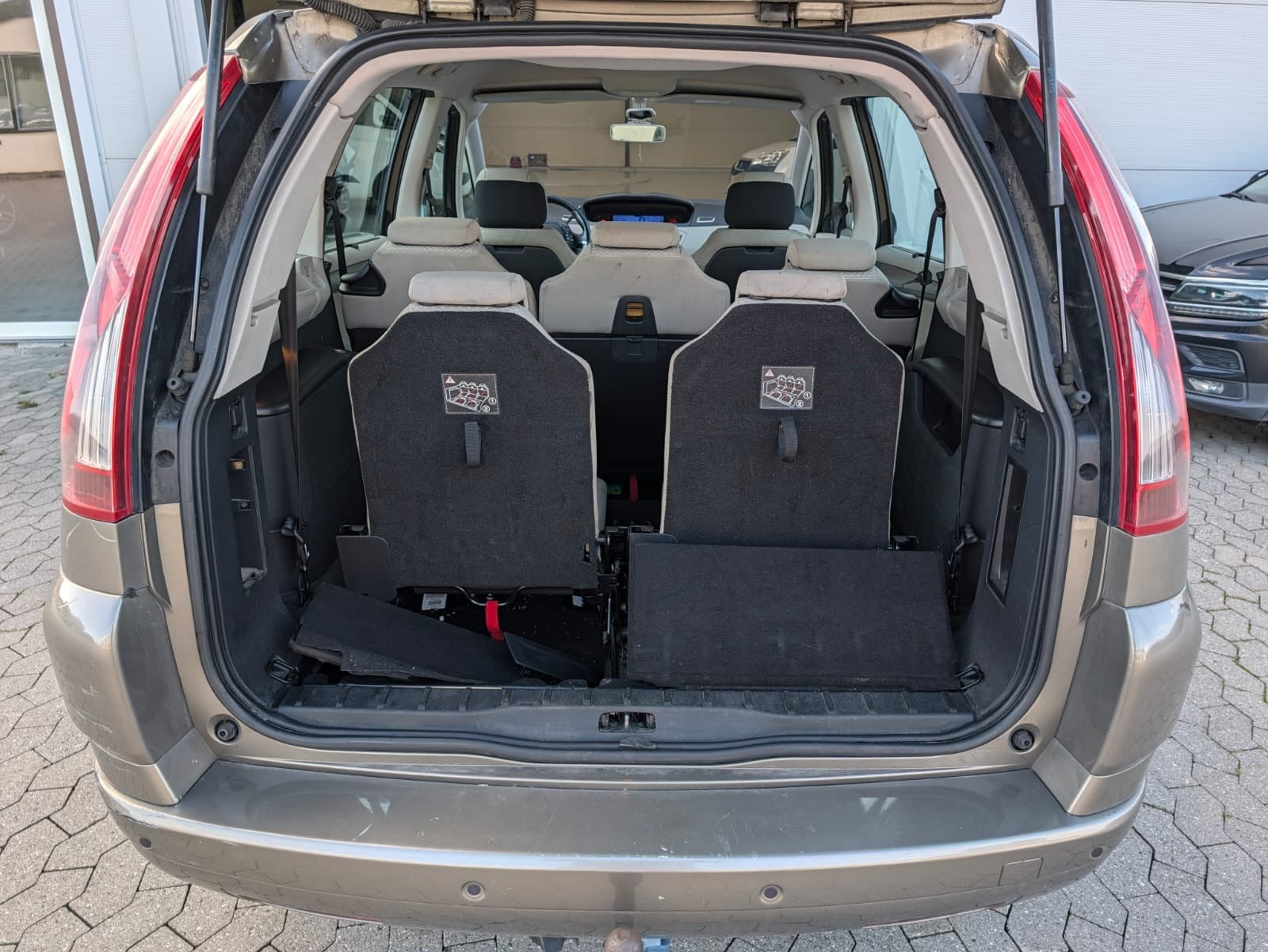 Brun Citroën C4 Picasso fra 2007