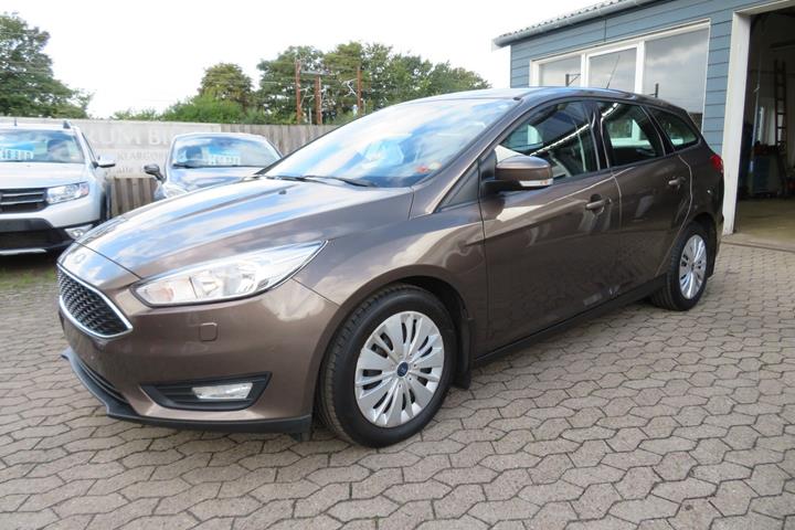 Brun Ford Focus fra 2016 set udefra