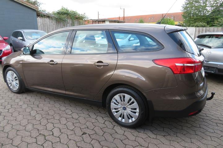 Brun Ford Focus fra 2016