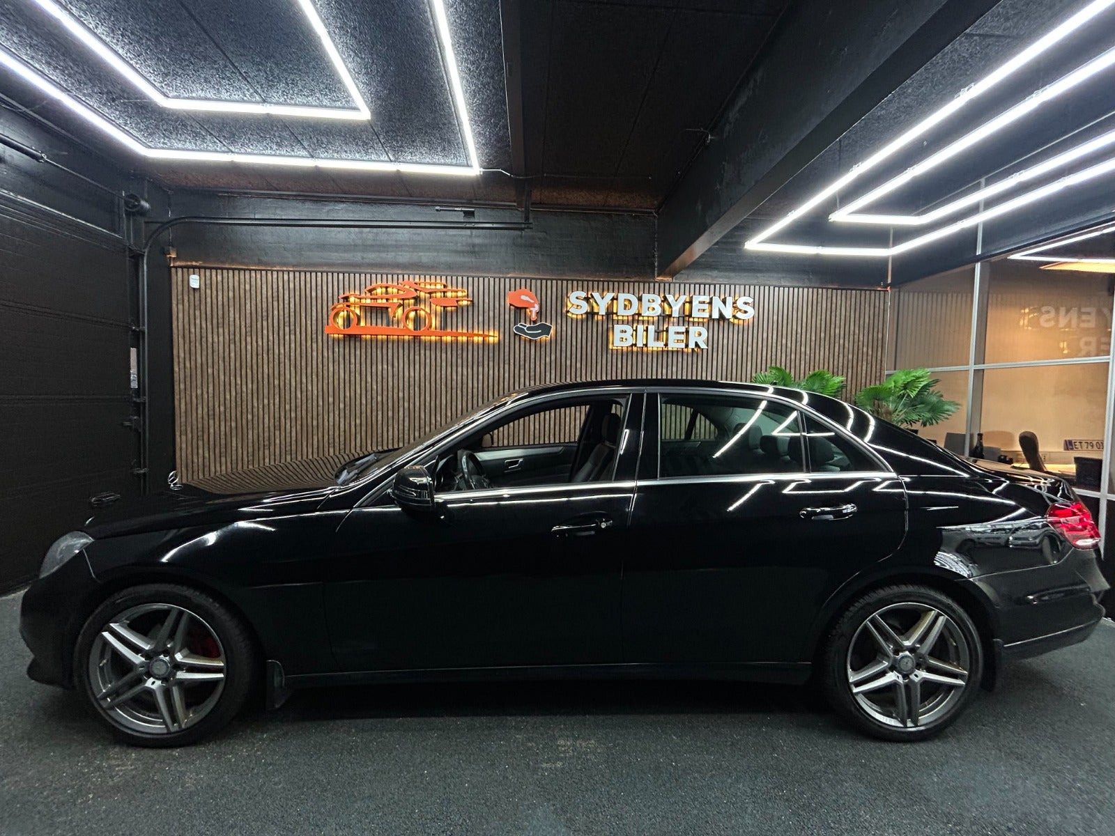 undefined Mercedes E200 fra 2015