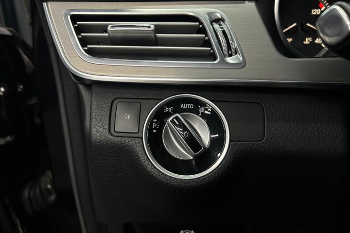undefined Mercedes E200 fra 2015