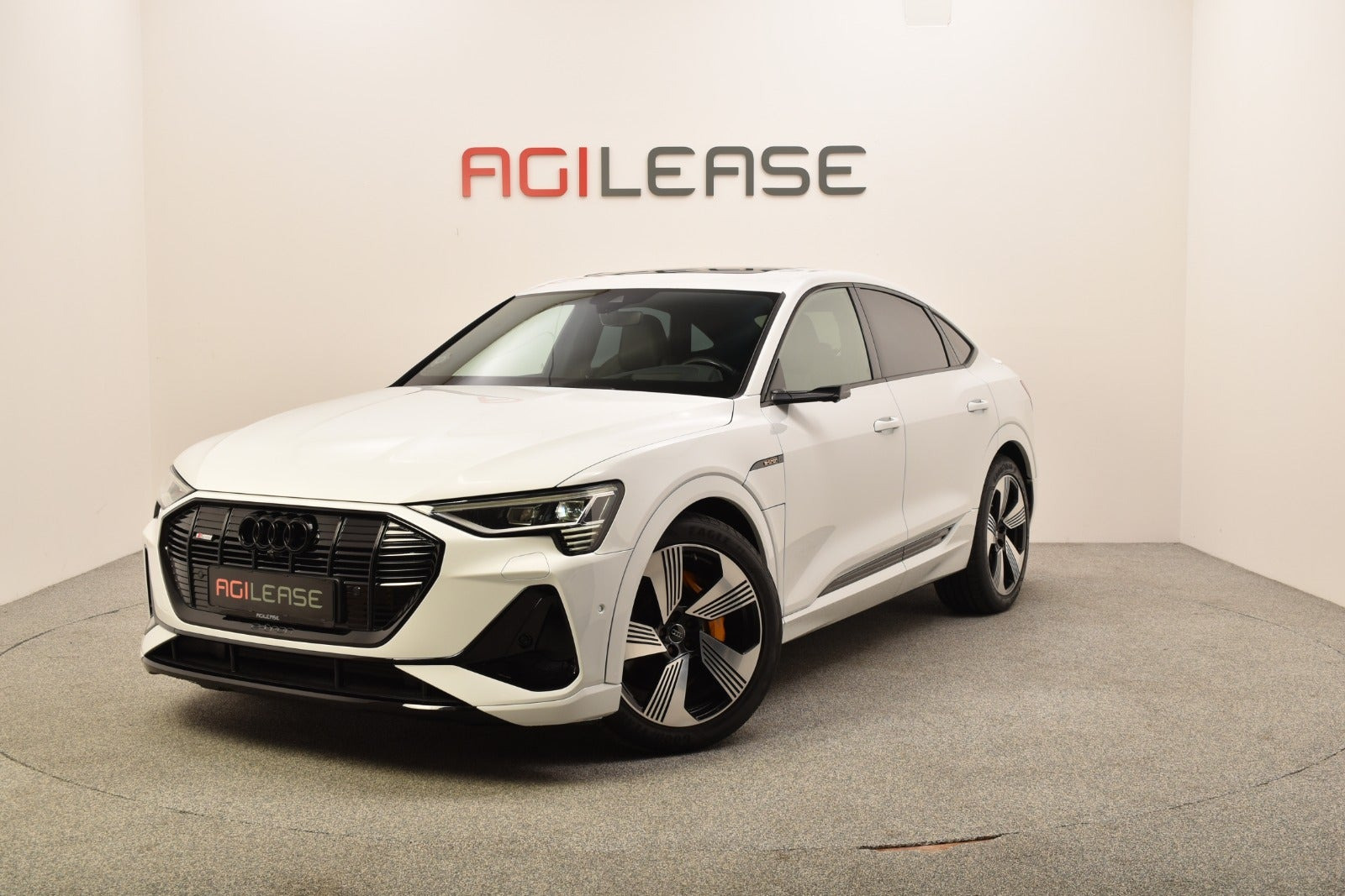 Audi e-tron 55 S-line Sportback quattro