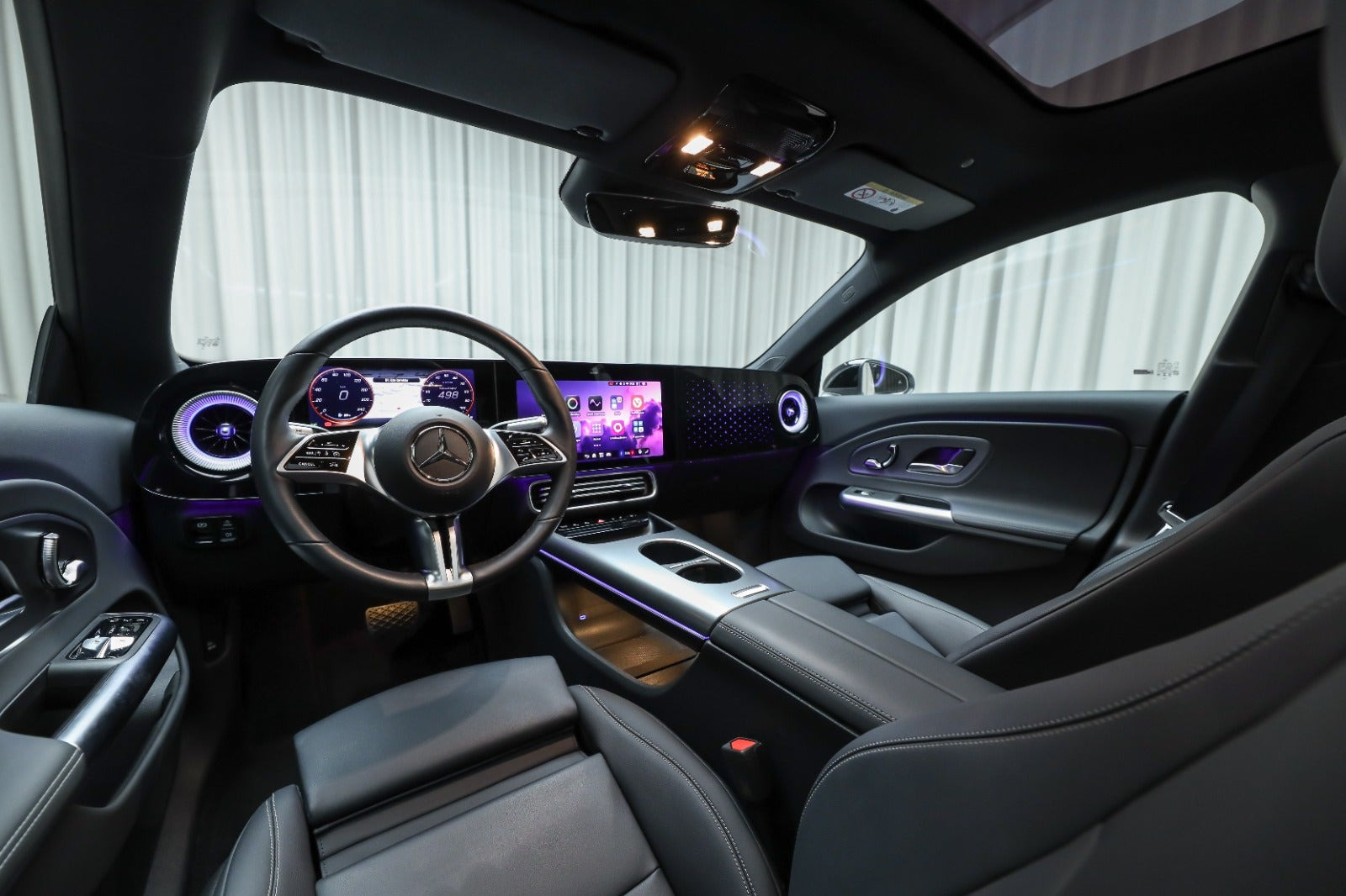 Hvid Mercedes CLA350 fra 2025
