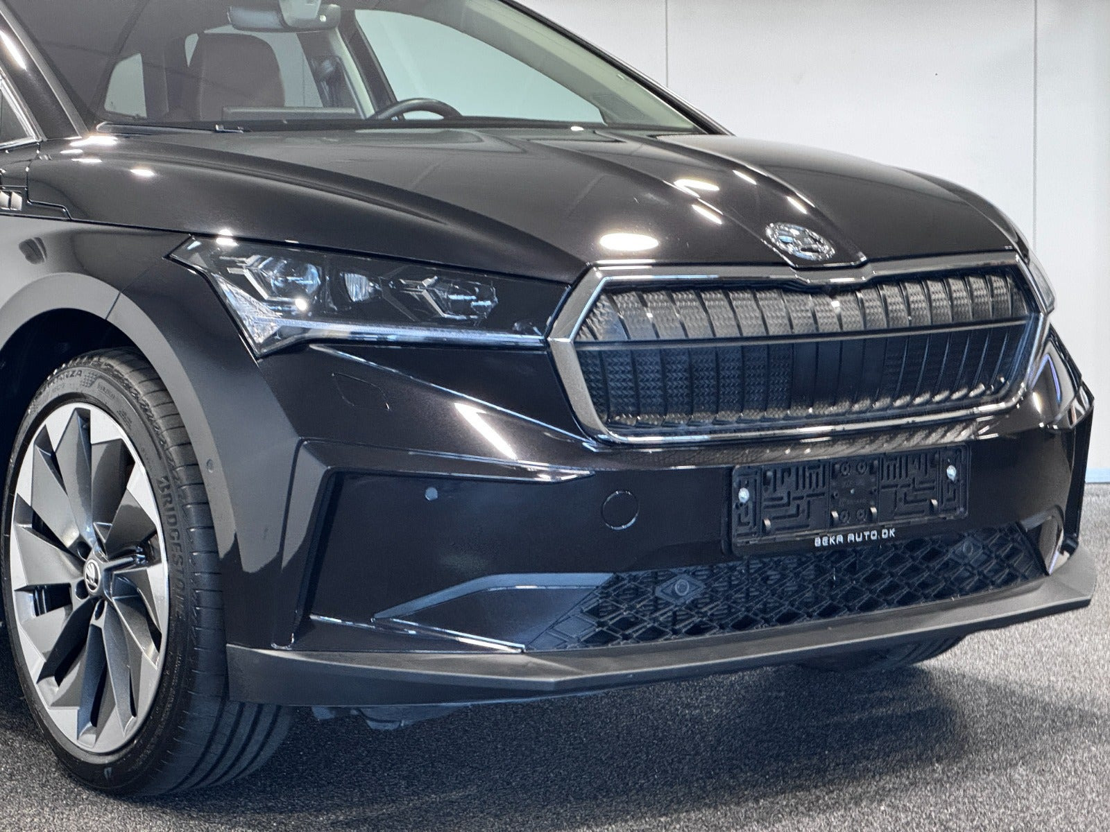 Sort Skoda Enyaq fra 2022