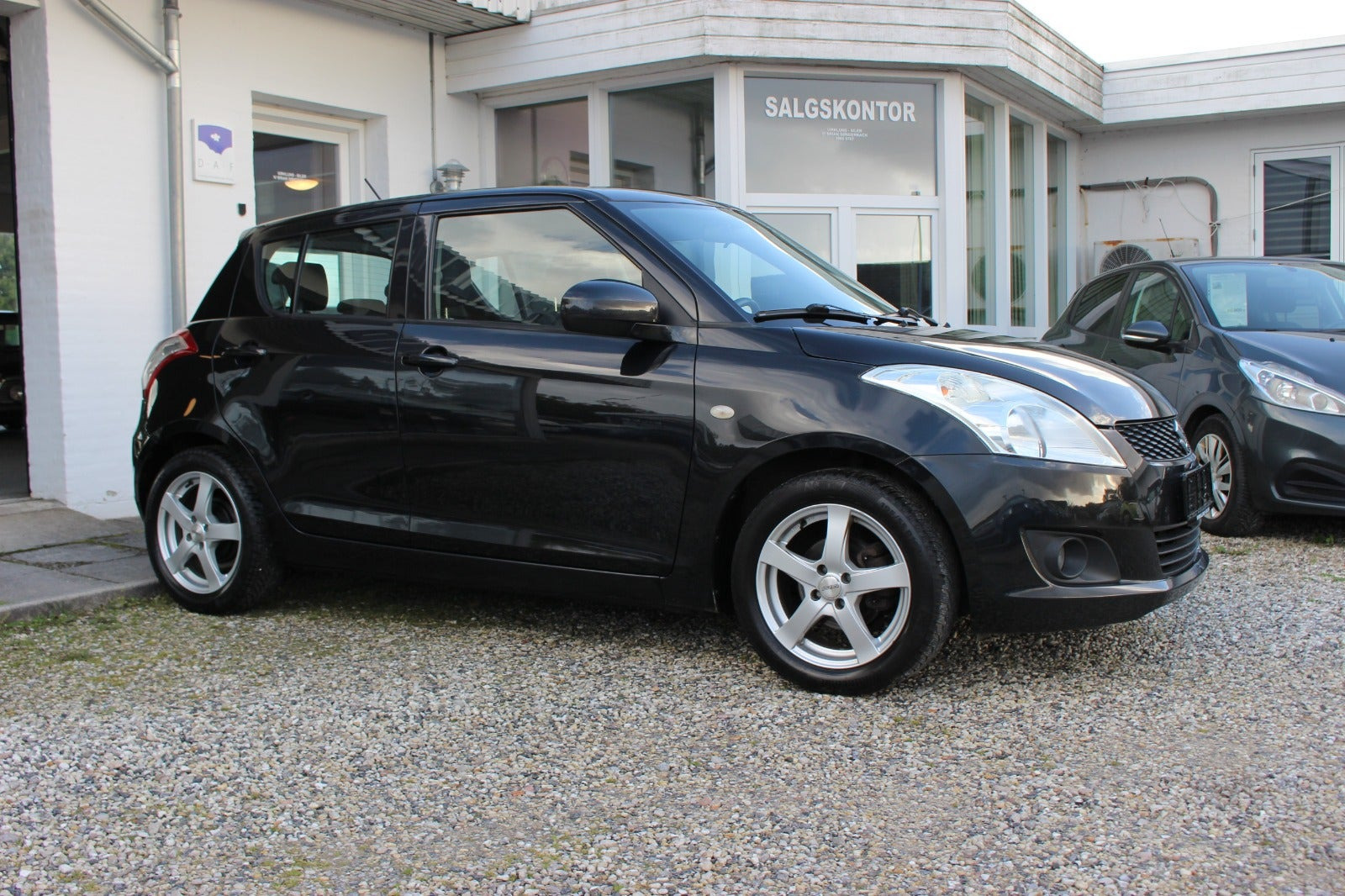 Sort Suzuki Swift fra 2012