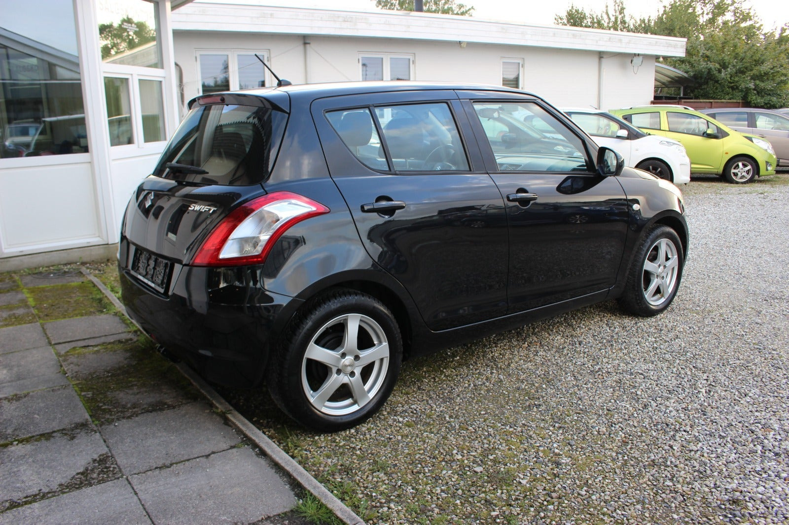 Sort Suzuki Swift fra 2012
