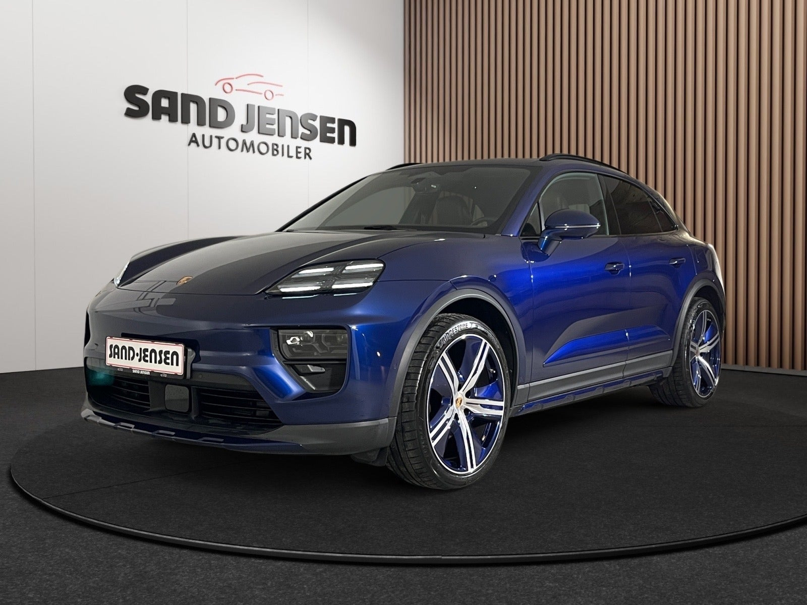 Porsche Macan 4