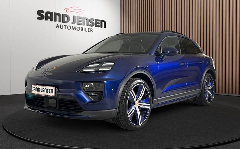 Porsche Macan 4